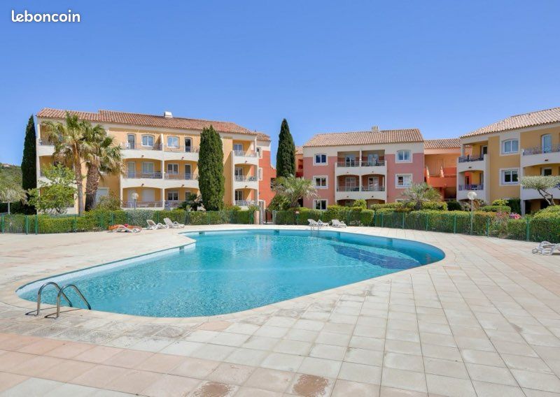 Appartement 2 pièces 35 m² · à Roquebrune-sur-Argens · 35 m² · 1 000 €/mois