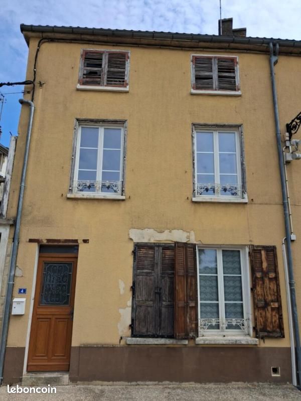 Maison 6 pièces 119 m² · à Vendeuvre-sur-Barse · 119 m² · 38 000 €