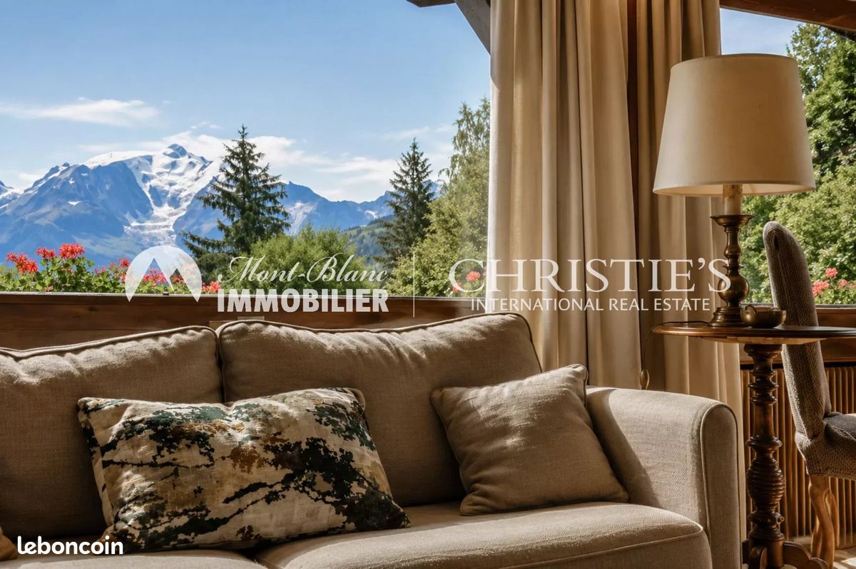 Maison 8 pièces 220 m² · à Combloux · 220 m² · 1 880 000 €