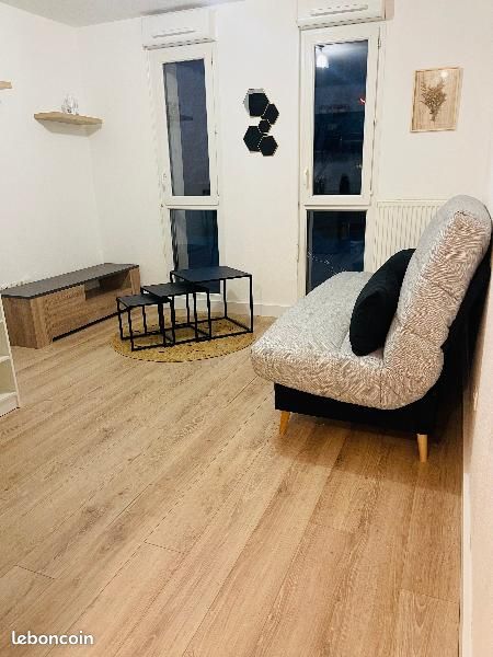 Studio 1 pièce 22 m² - Cenon 33150 (image principale 0)