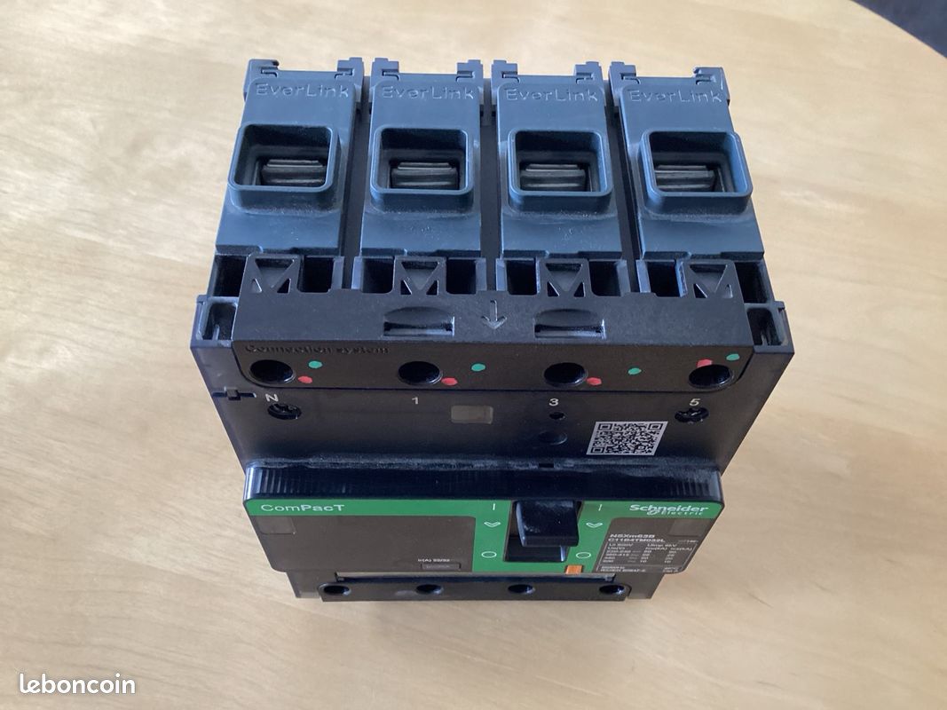 Disjoncteur TM-D 32A 4P4D 25kA borne EverLink SCHNEIDER (image 6)