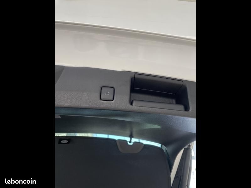 Ford Kuga 2.5 Duratec 180ch Hybrid FlexiFuel ST-Line X Powershift (image 27)