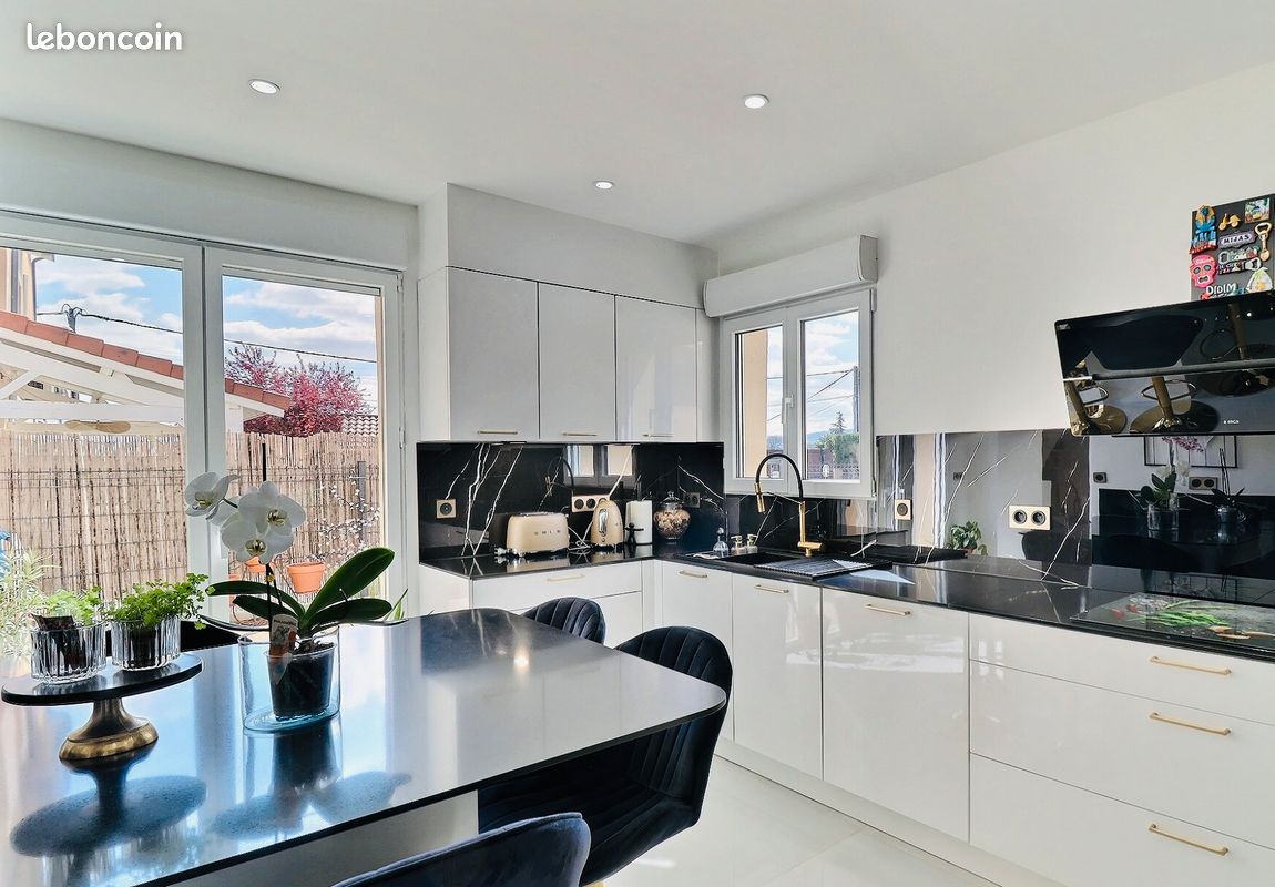 Maison 3 pièces 80 m² · à Craponne · 80 m² · 339 000 €