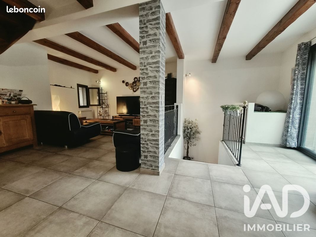 Maison 5 pièces 110 m² · à Meynes · 110 m² · 223 650 €