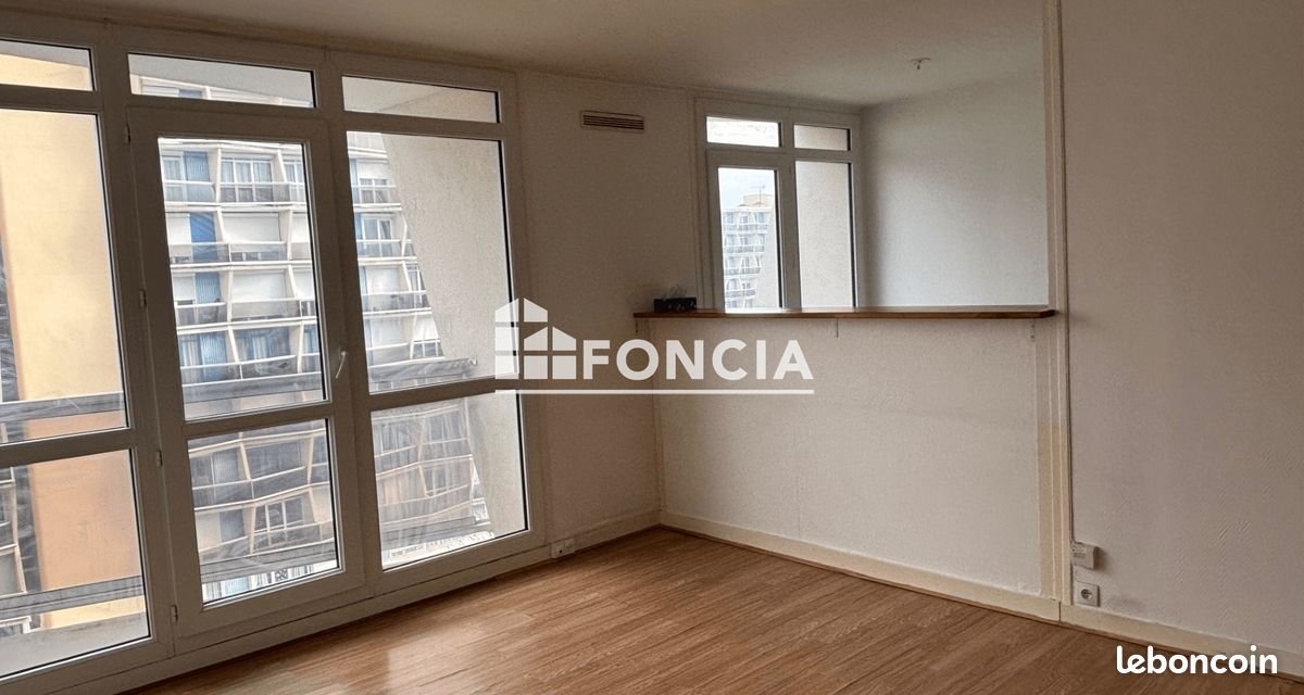 Appartement 2 pièces 45 m² · à Plaisir · 45 m² · 776 €
