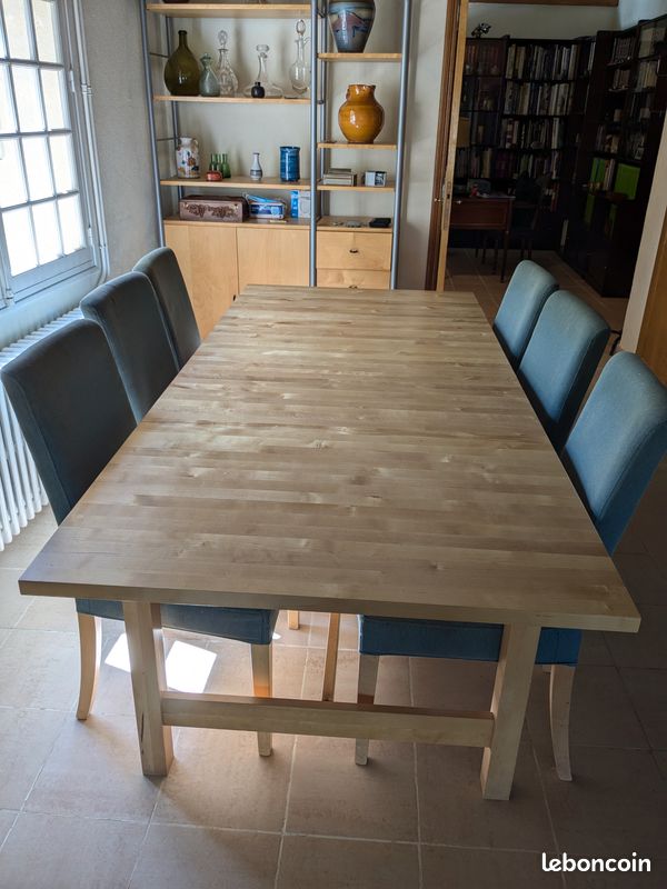 Table et chaises (image 1)