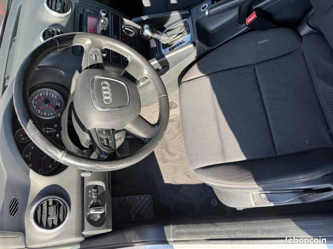 Audi a3 1.6 tdi 105 attraction s tronic 2011 (image 14)