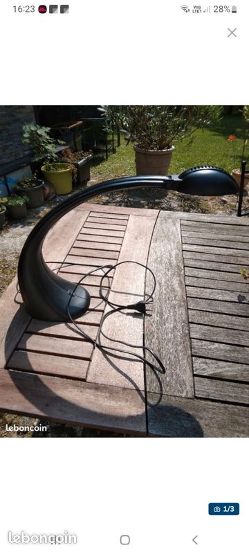 Grande lampe de bureau design (image 1)