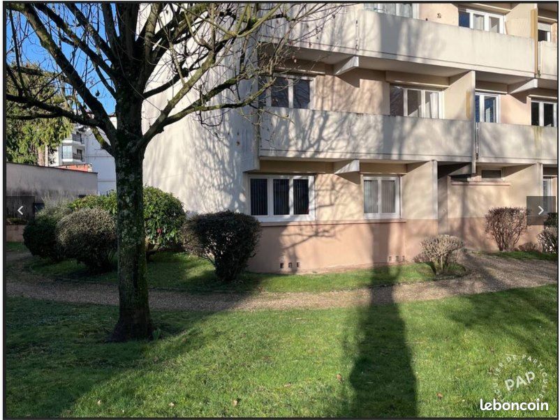 Appartement 2 pièces 48 m² · à Saint-Fargeau-Ponthierry · 48 m² · 125 000 €