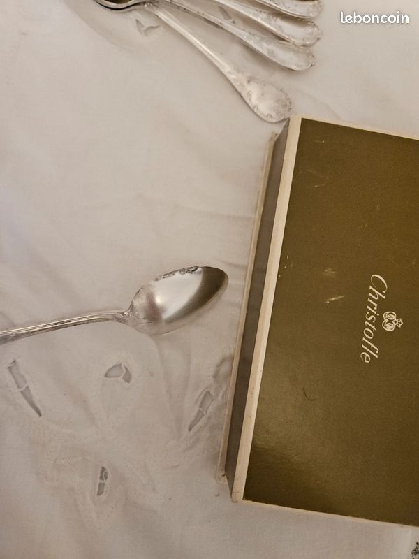 CHRISTOFLE - FOURCHETTE de table en métal argenté, modèle Marly. Neuf Blister EUR 20,00 - FR