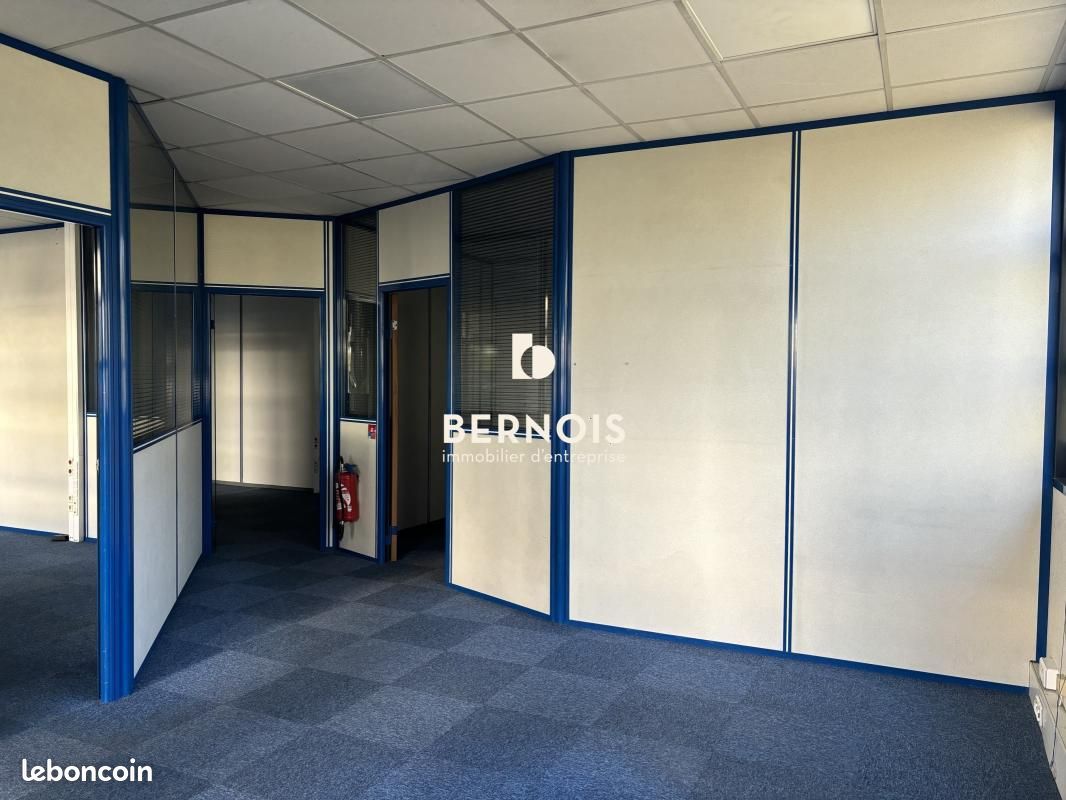 Bureaux 117 m² (image 2)