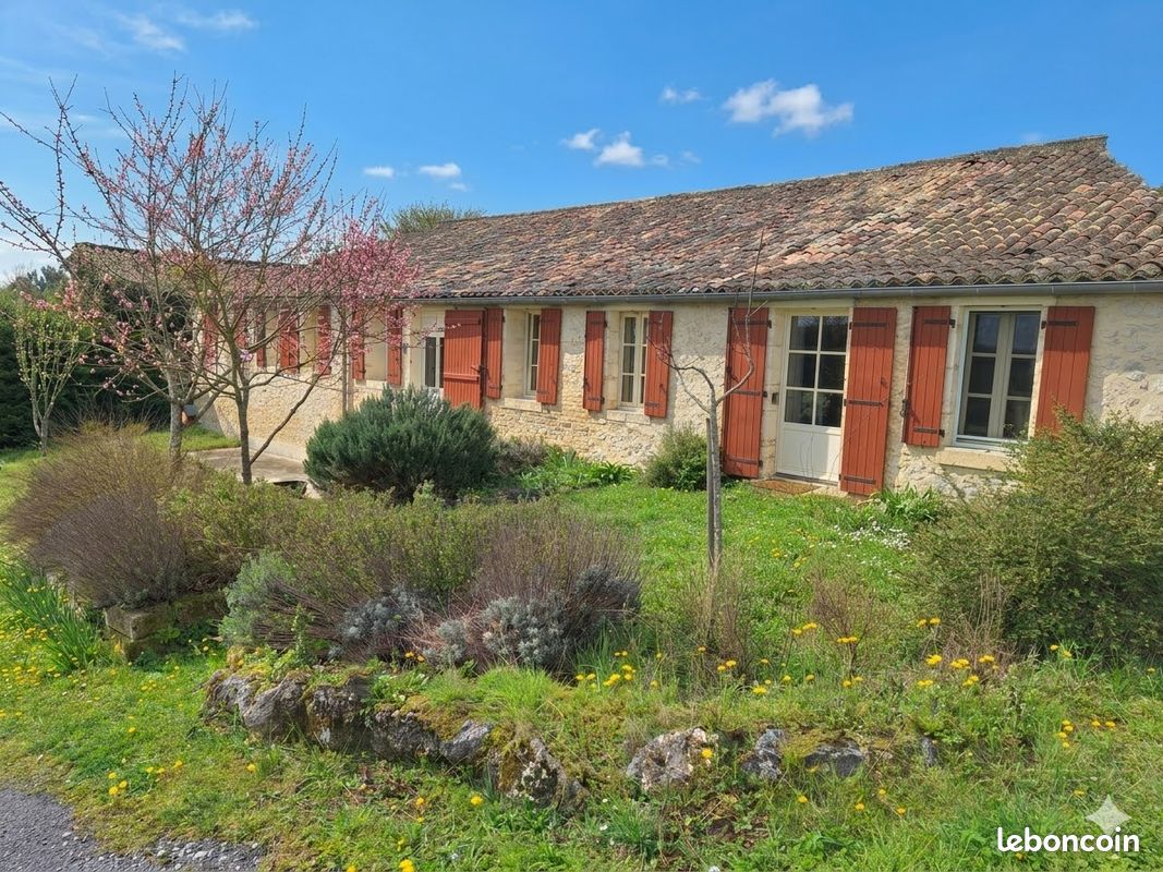 Maison 4 pièces 105 m² · à Saint-Martin-de-Gurson · 105 m² · 187 000 €
