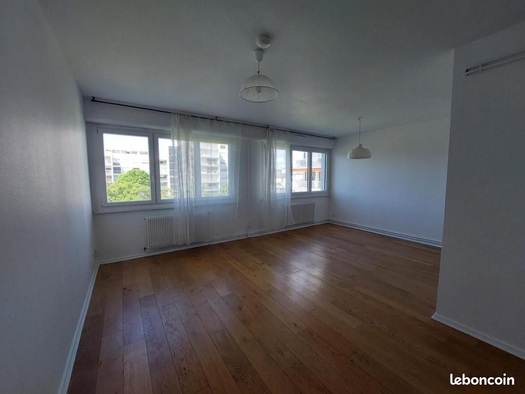 Appartement 1 pièce 38 m² · à Annecy · 38 m² · 681 €/mois