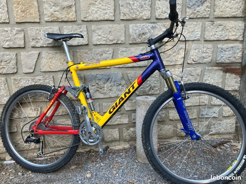 Vtt giant vintage d'occasion - Vélos