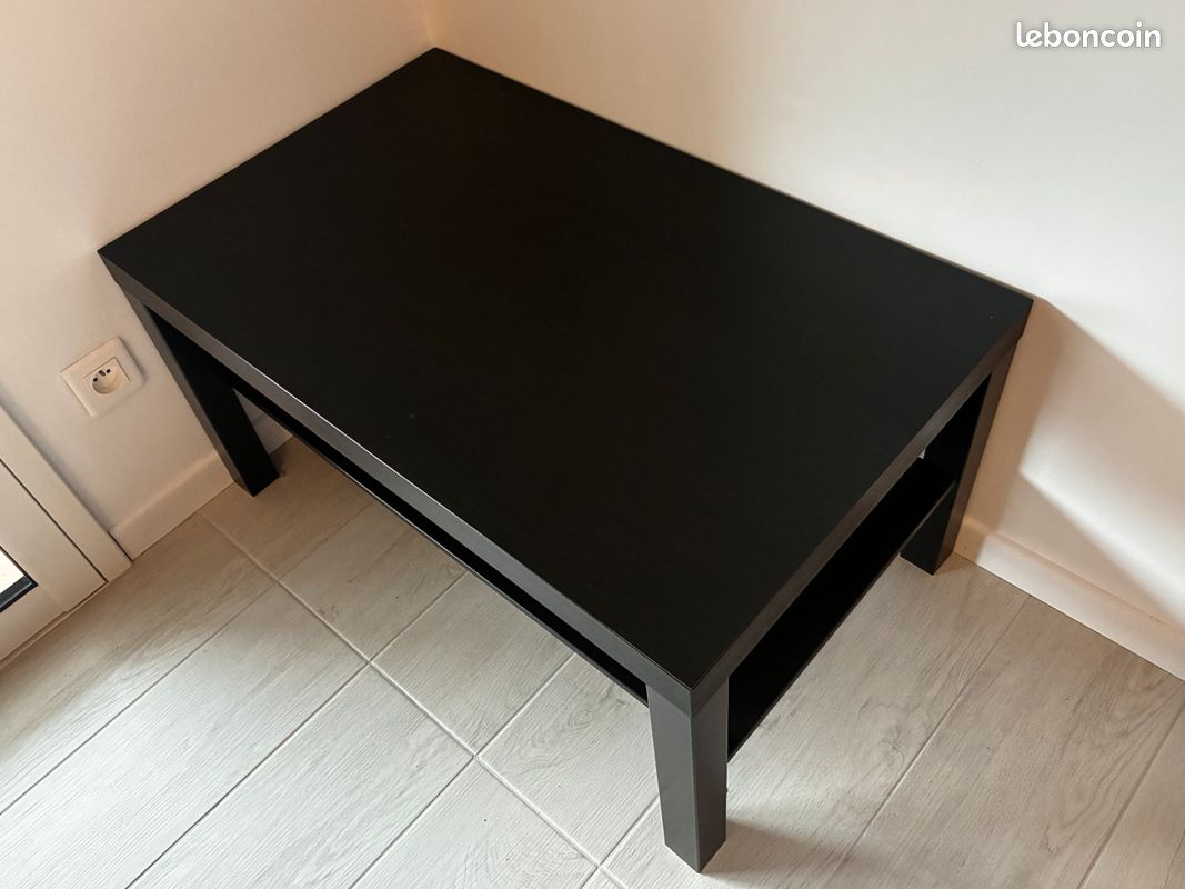 Table basse IKEA (image 1)