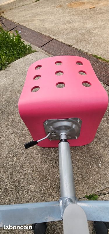 Chaise de bureau Ikea enfant rose (image 3)