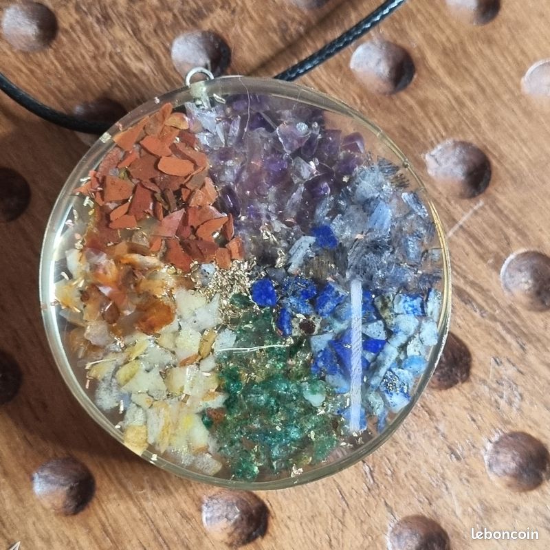 Pendentif 7 chakras orgonite (image 2)