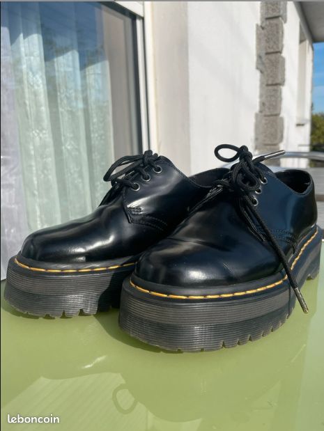 Dr Martens Basse Plateforme Doc Martens Basses à Plateforme Chaussures