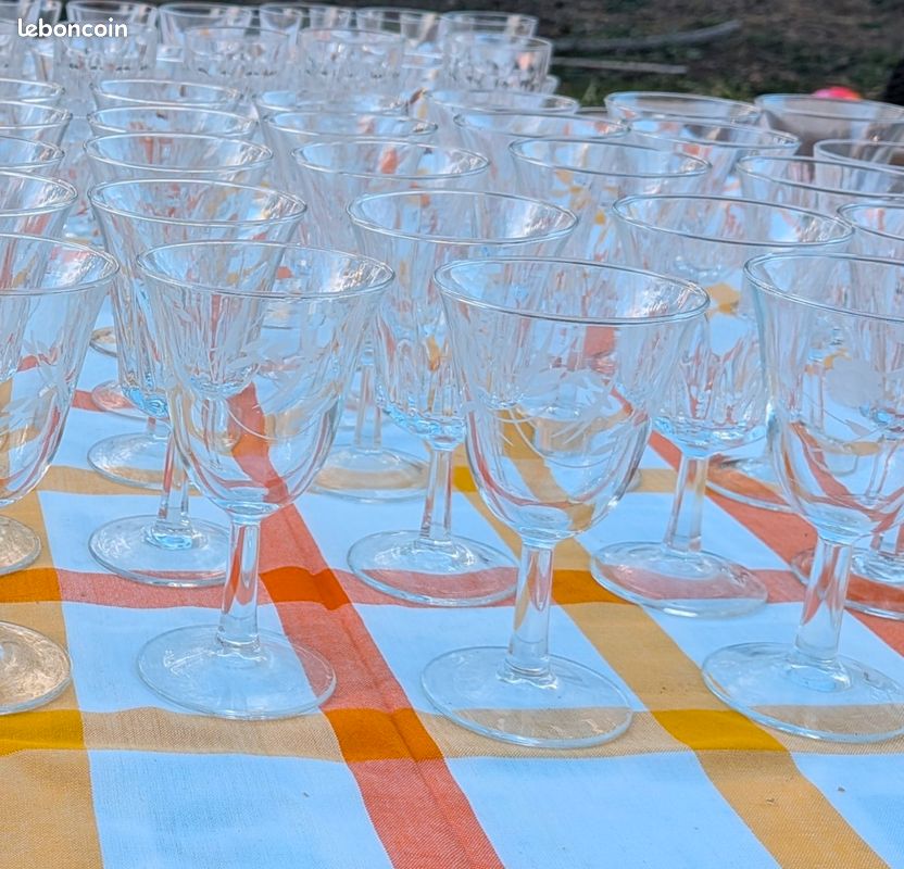 Lot De 4 Verres à Vin En Acier Inoxydable 530ml - Incassables Pour Fêtes, Camping Et Bar - Argenté