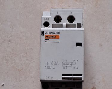 Contacteur Merlin Gerin 63A - Modèle CT 15316, Occasion Mais Fonctionnel