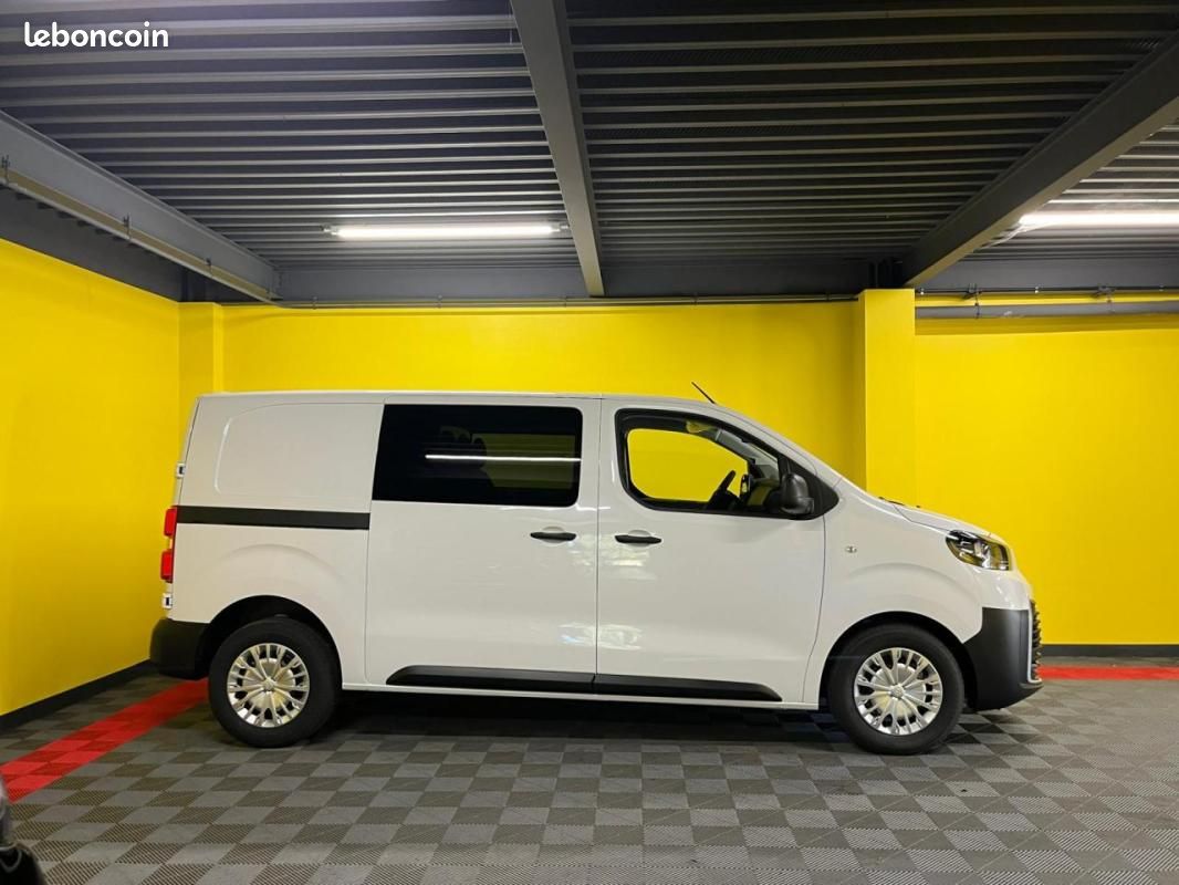 Toyota PROACE 2.2 150 D-4D - BVA Start&Stop Cabine Approfondie Medium Start / 2026 10KM EN STOCK (image 29)