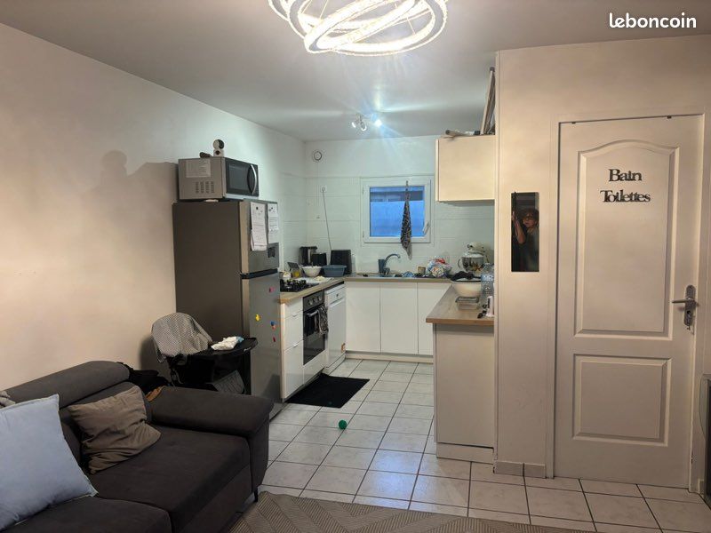 Parking 3 pièces 60 m² · à Pessac · 60 m² · 960 €