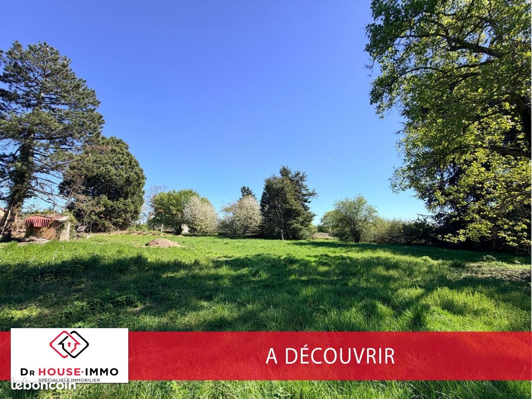 Terrain 1260 m² · à Lumigny-Nesles-Ormeaux · 1 260 m² · 105 000 €