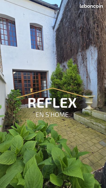 Immeuble 10 pièces 328 m² · à Doullens · 328 m² · 262 500 €