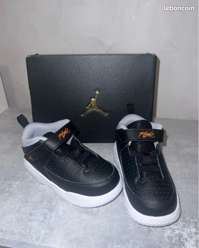 Jordan max aura 5 (image 2)