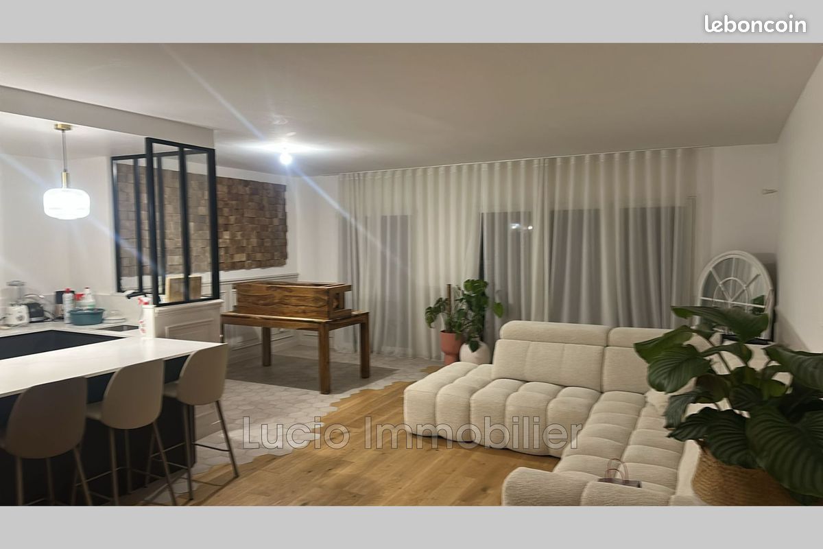 Maison 6 pièces 142 m² · à Neuilly-Plaisance · 142 m² · 695 000 €