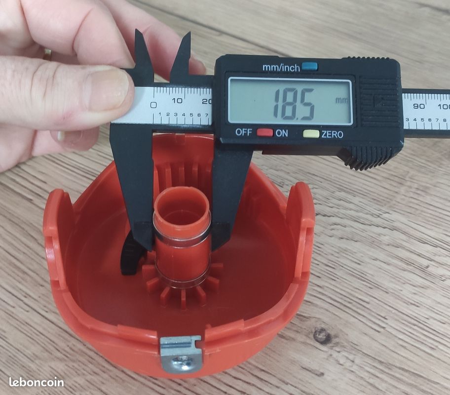 Taille bordure Black & Decker - boitier tête rotative (image 2)