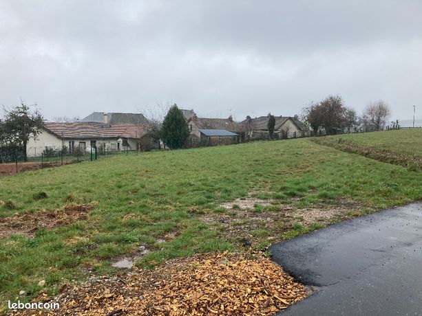 Terrain 790 m² Lafeuillade En Vezie