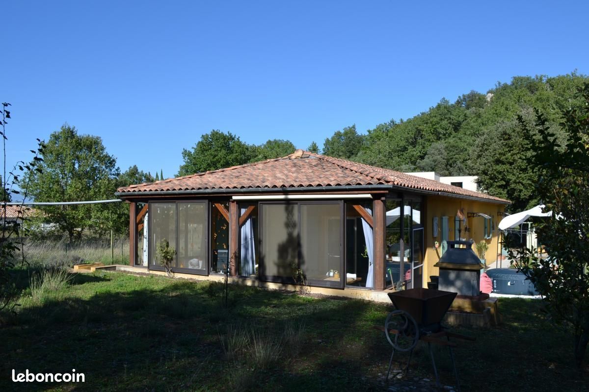 Maison 5 pièces 135 m² · à Salavas · 135 m² · 299 000 €