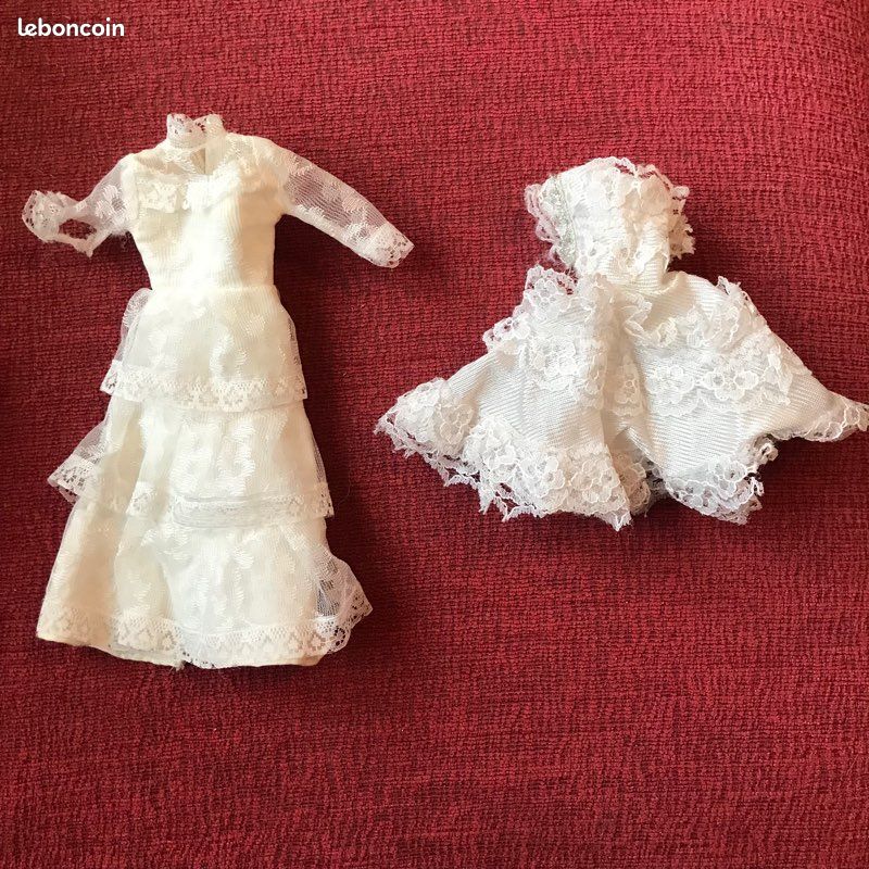 Lot de robes de mariée poupée barbie (image 9)