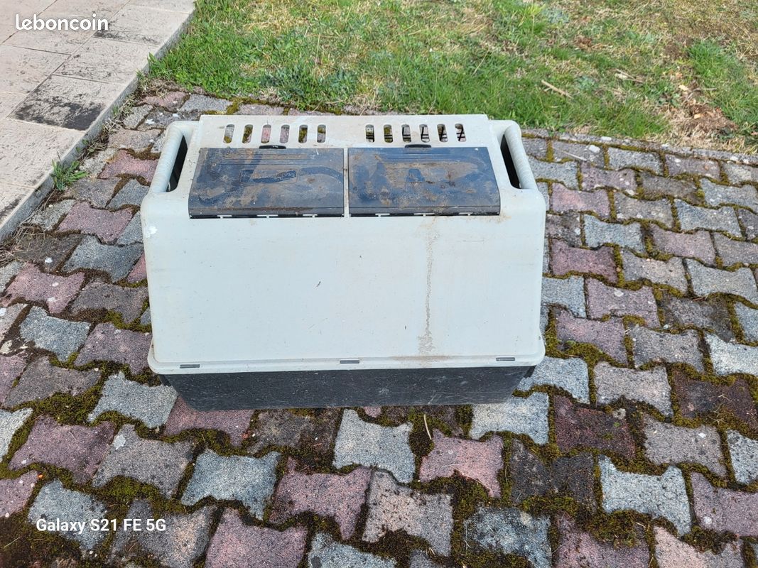 Cage de transport pour chien – 40 à débattre (image 2)