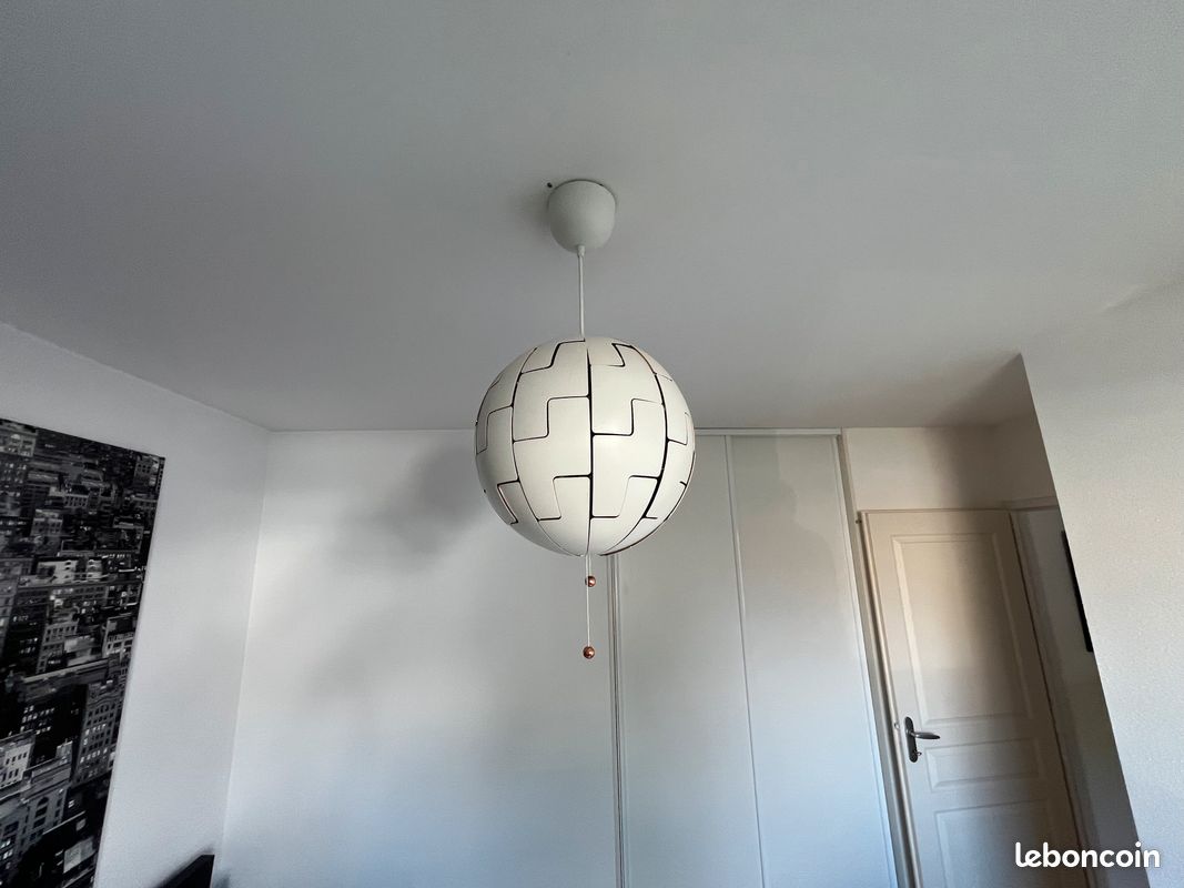 Lampe suspension Ikea planète cuivre et blanche (image 1)