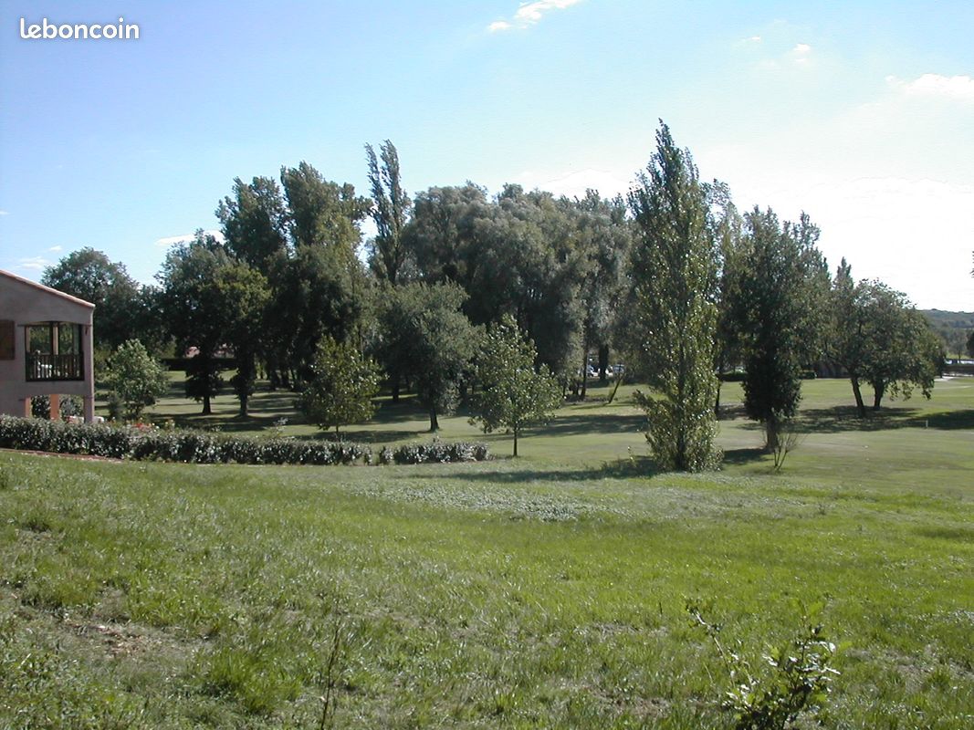 Terrain 1350 m2 FIAC · 100 000 €