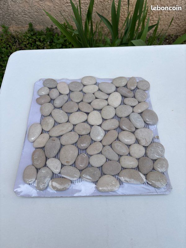 Carrelage galet de mer - mosaïque sol ou mur (image 1)