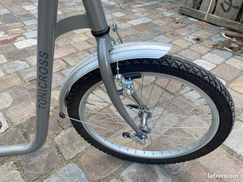 CITY TONICROSS Vélo 3 roues NEUF avec panier (image 4)