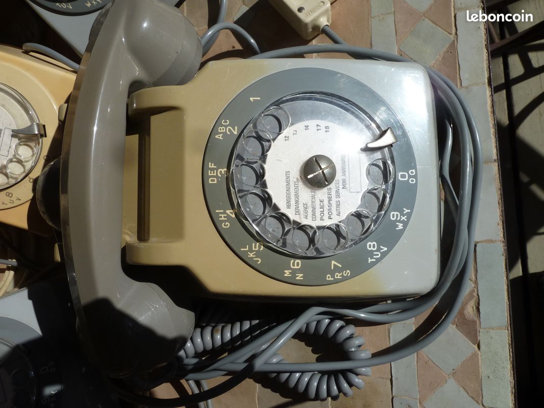 Telephones à cadran années 70-80 (image 5)