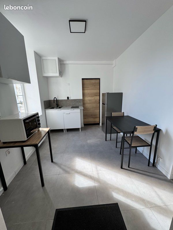 Appartement 1 pièce 30 m² · à Charleville-Mézières · 30 m² · 450 €/mois