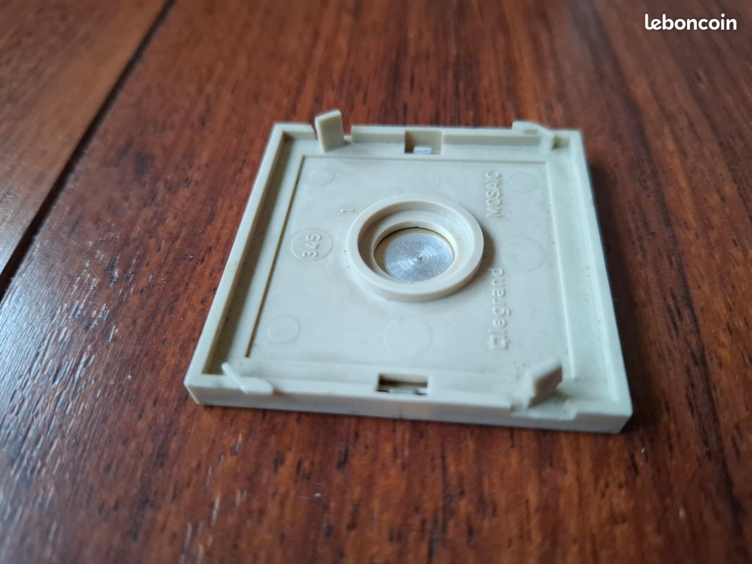 Legrand mosaic 50 touche tactile dorée pour interrupteur variateur (image 5)