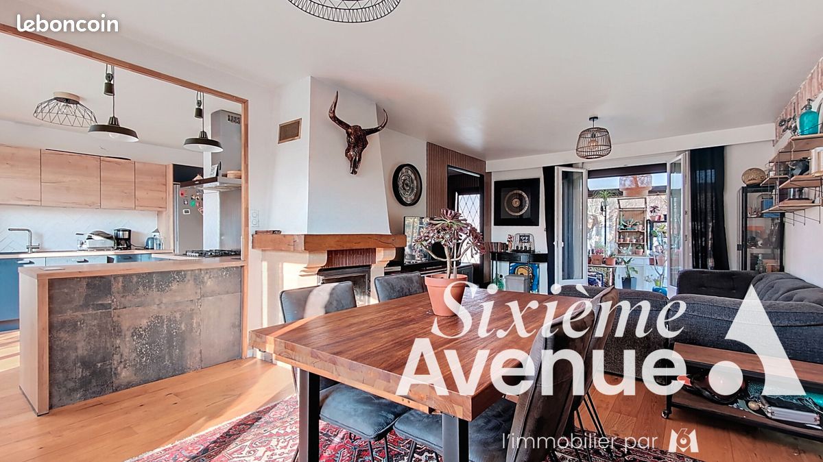 Maison 5 pièces 97 m² · à Saint-Priest · 97 m² · 379 000 €
