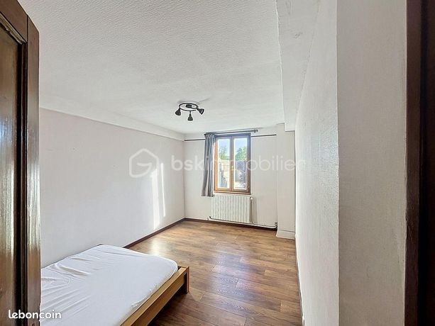 Ferme 7 pièces 261 m² — 9