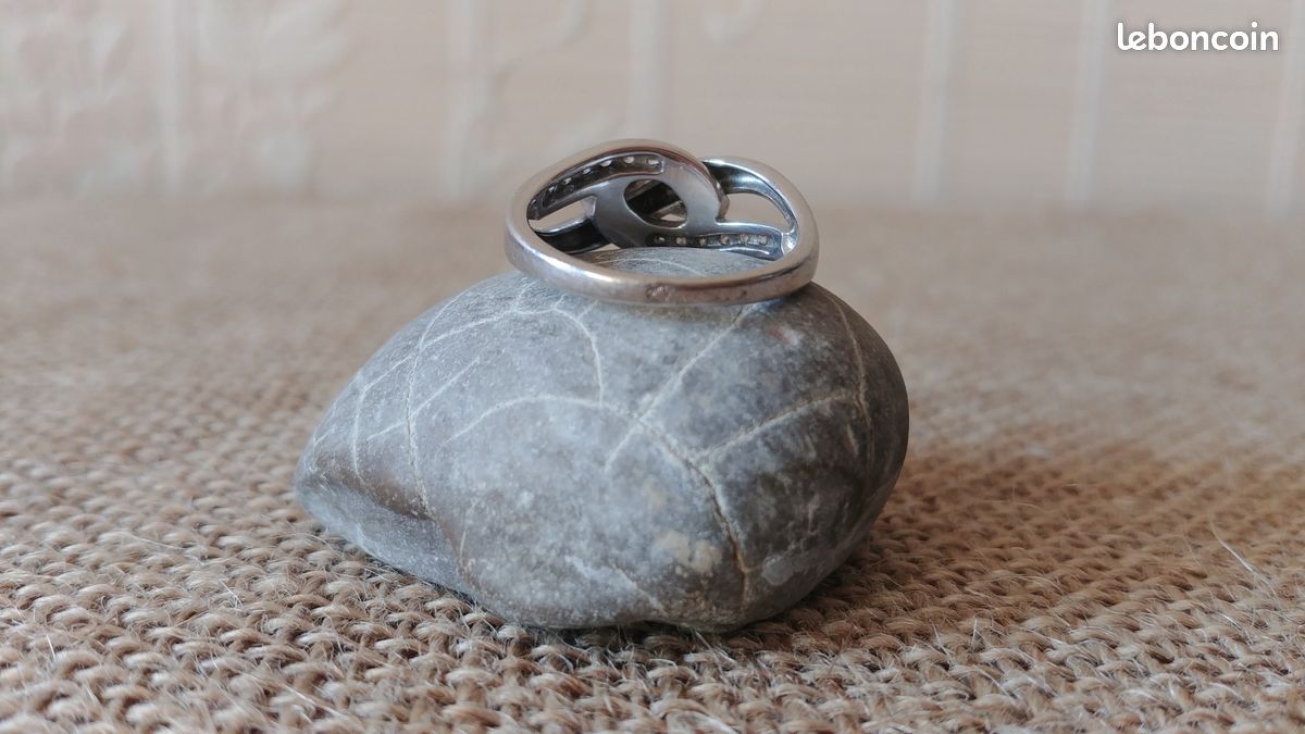 Bague Femme Argent 925 Rhodié Avec Zirconium - élégante Et Entrelacée - CENTMILLE