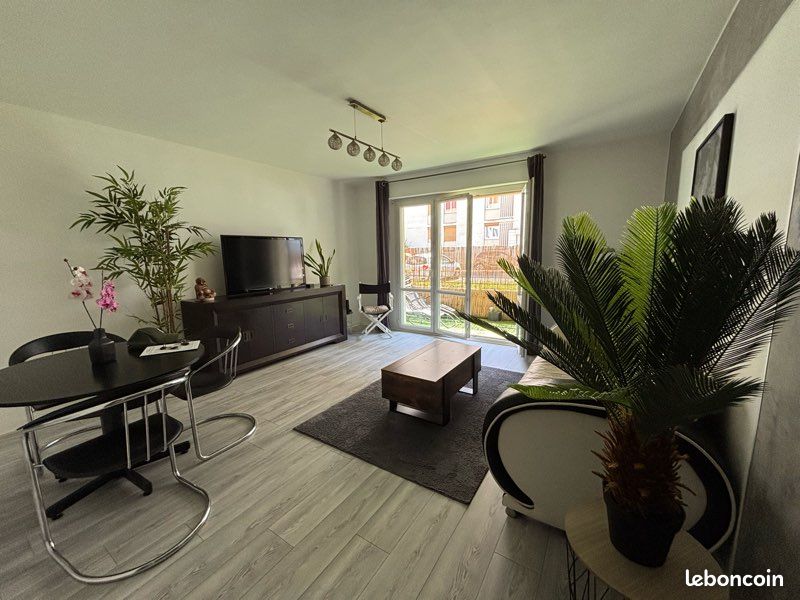 Appartement 4 pièces 80 m² · à Angers · 80 m² · 1 000 €/mois