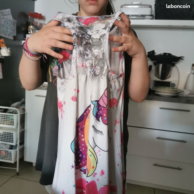 Robe licorne (image 2)