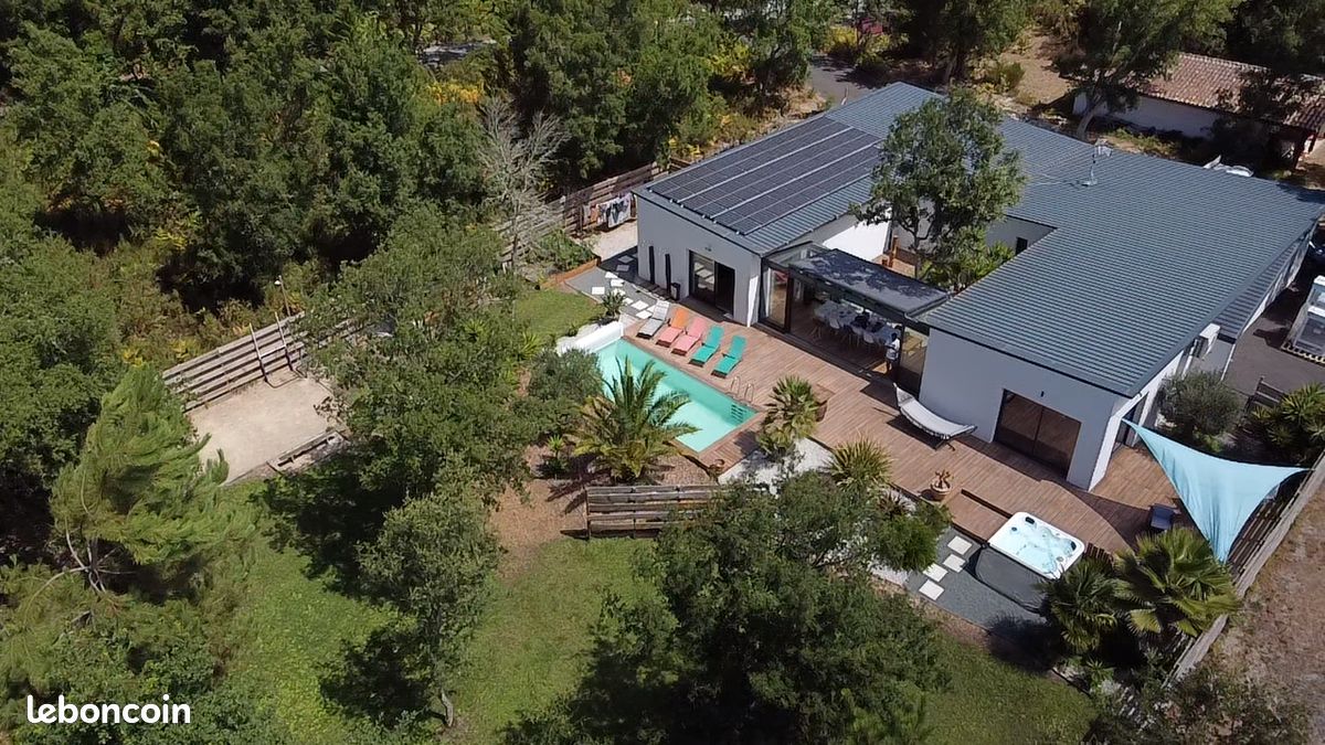 Maison 8 pièces 230 m² · à Moliets-Et-Maa · 230 m² · 1 000 000 €