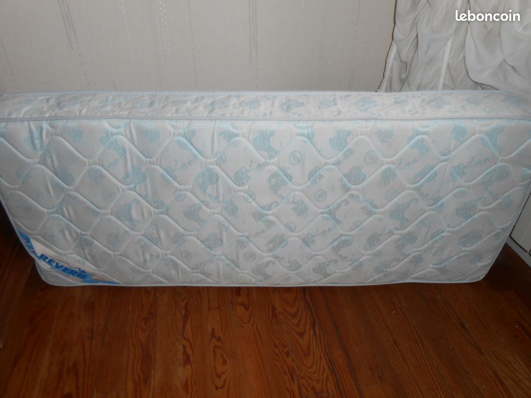 Lit plus matelas (image 2)