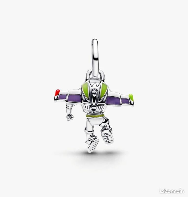 Charm Pandora Disney Pixar Buzz l’Éclair
Argent Massif
75,00 (image 2)
